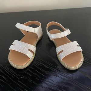Toddler sandals - Size 6